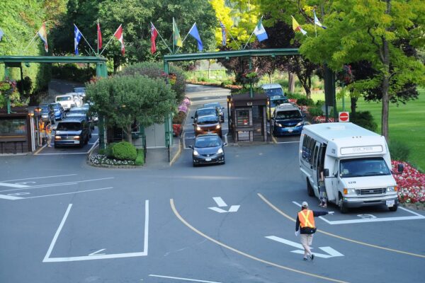 Traffic Guide: What to Know About Arriving at Peak Times