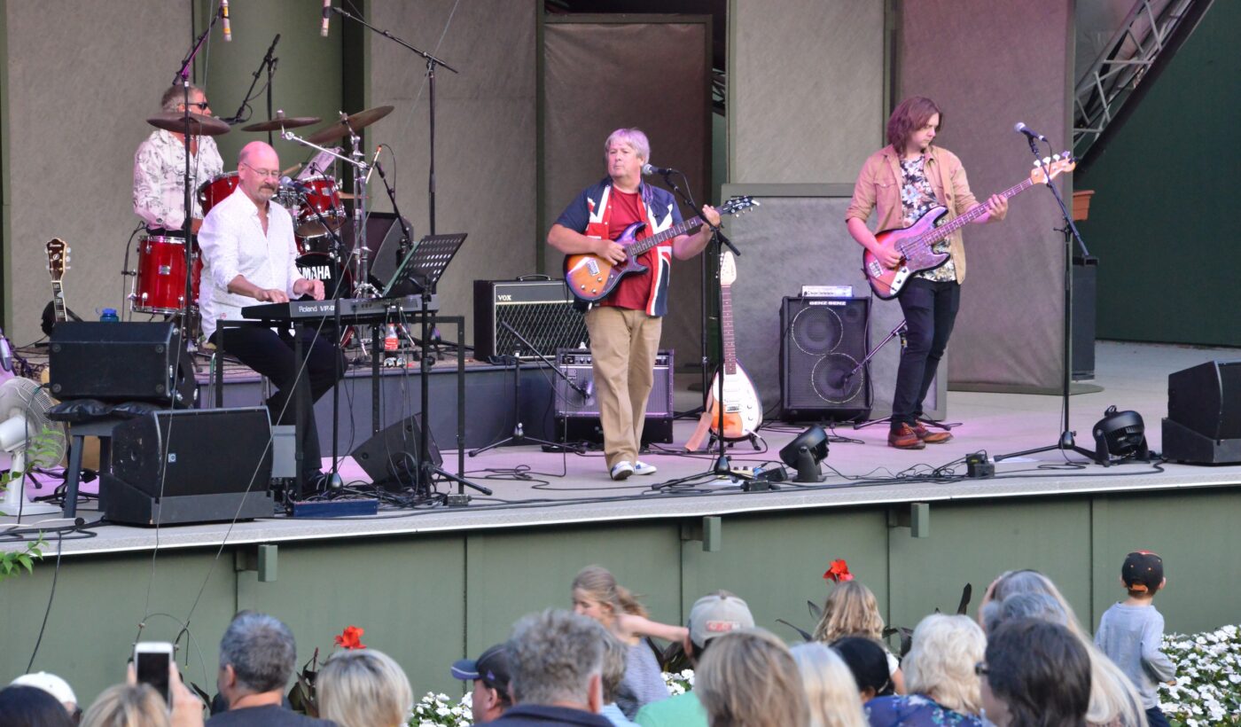 Evening Entertainment Return at The Butchart Gardens