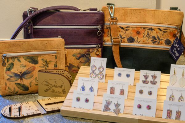 Shopping Inspiration: Cork Bags, Earrings & Crib Boards