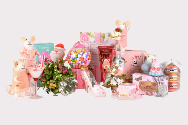 Seed & Gift Store: Holiday Décor and Gifts